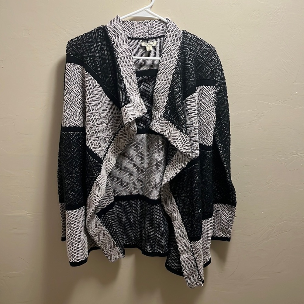 Lucky Brand cardigan: size M